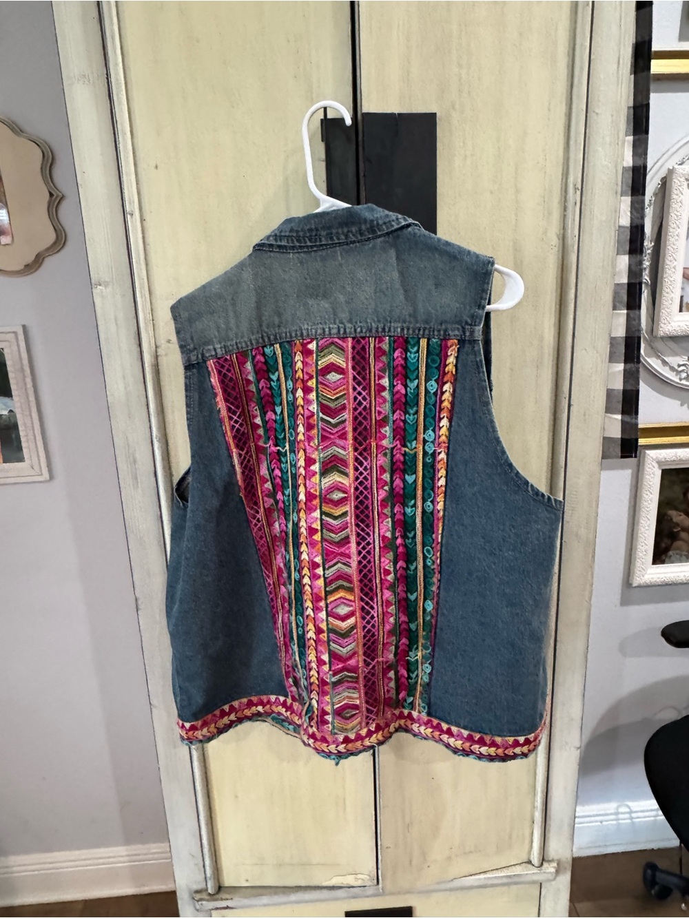 Women's Embroidered Sleeveless Denim Vest in Pink & Teal